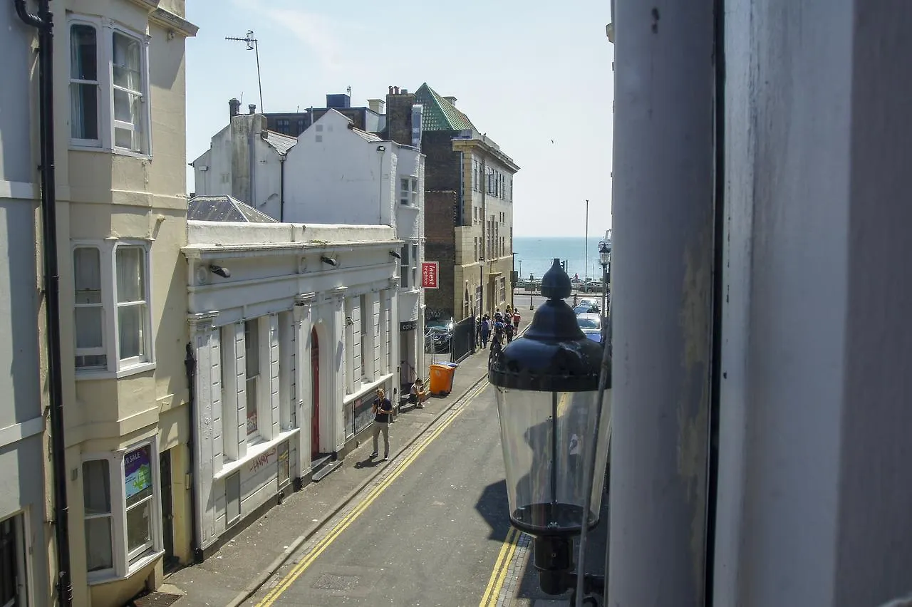Apartment Mucky Duck House - Central- By Brighton Holiday Lets United Kingdom