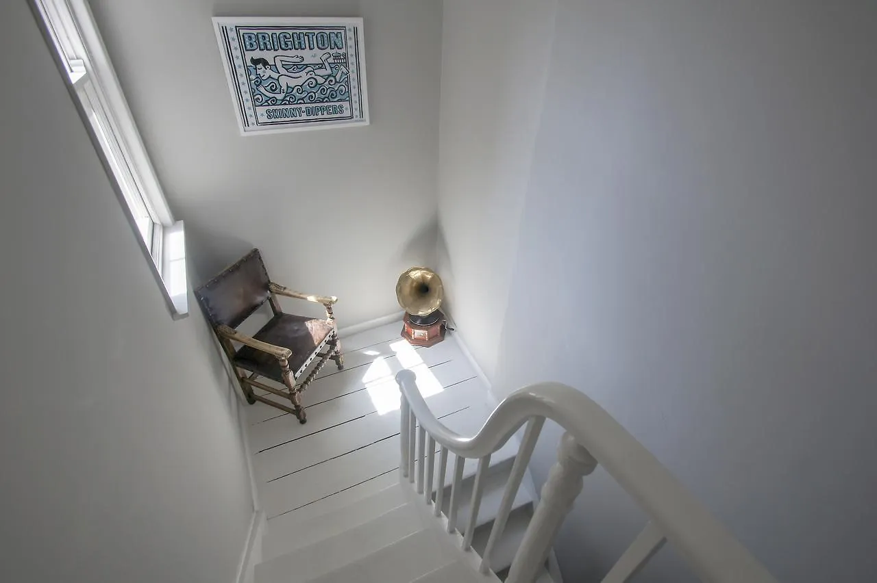 Mucky Duck House - Central- By Brighton Holiday Lets 0*,  United Kingdom
